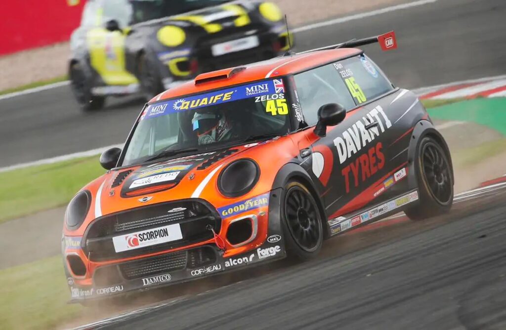 Zelos fires early warning to Mini Challenge rivals - Davanti Tyres