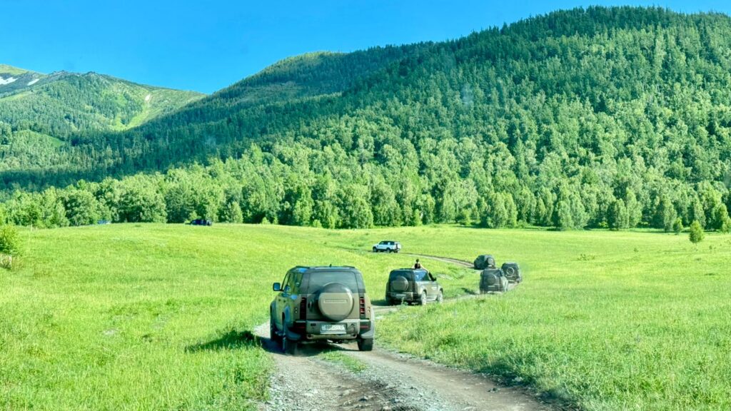 Terratoura A/T tyres on Defender vehicles in Kazakhstan
